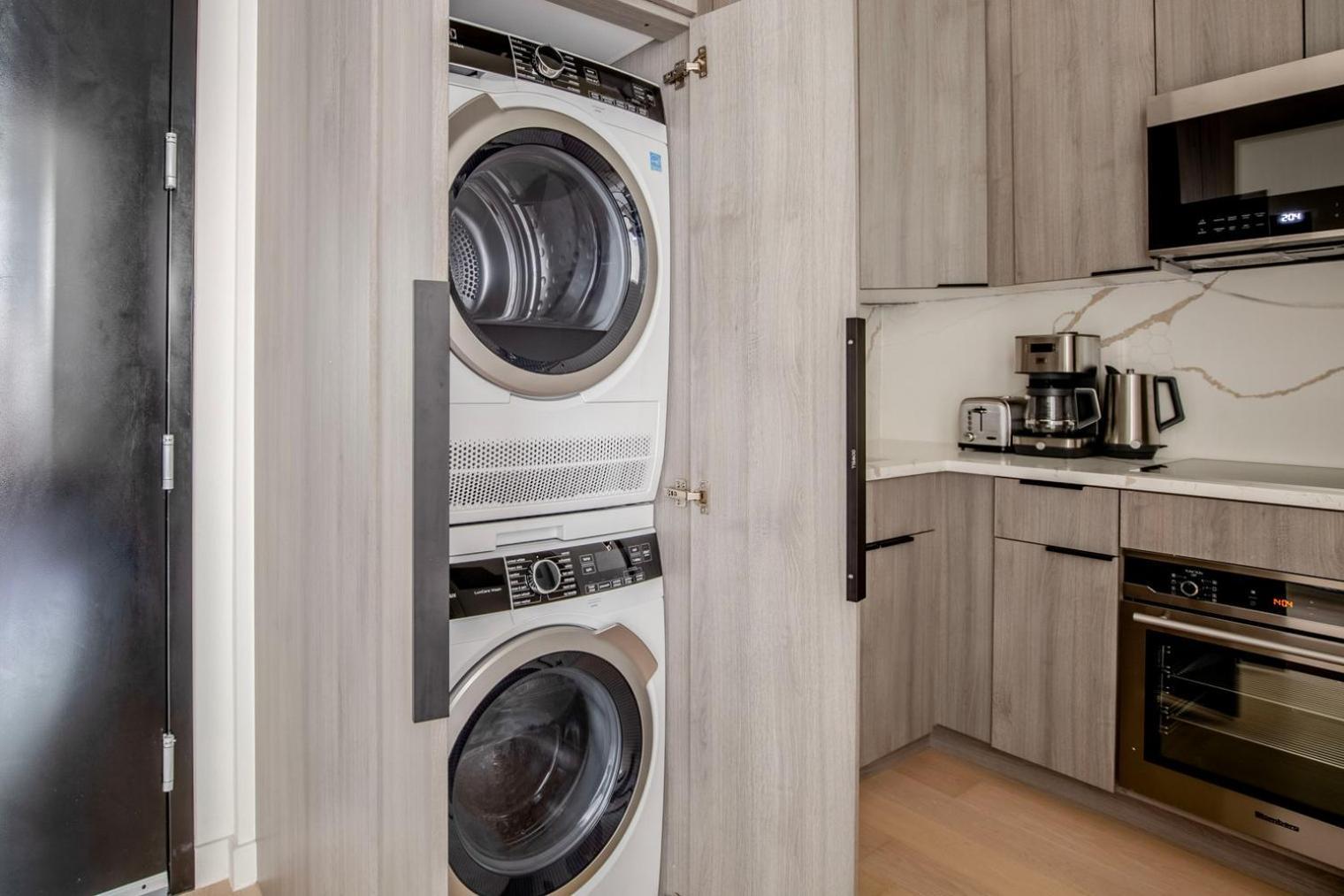 Uws 2br W Elevator In-unit Wd Nr Park Nyc-1301 Appartement